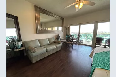 880 Mandalay Avenue #604, Clearwater Beach, FL 33767 - Photo 10