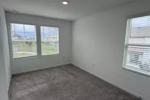 393 Grand Pne Ln, Saint Cloud, FL 34771 - Photo 8