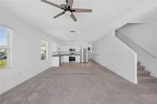 393 Grand Pne Ln, Saint Cloud, FL 34771 - Photo 8