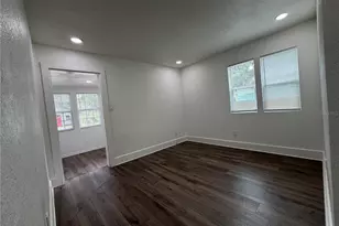 233 S Rhodes St, Mount Dora, FL 32757 - Photo 24