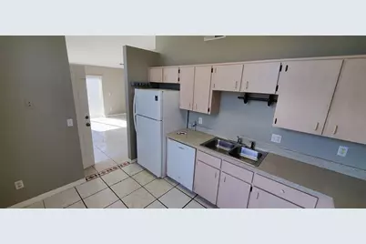 2370 Harbor Town Drive, Kissimmee, FL 34744 - Photo 8