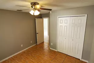 2370 Harbor Town Dr, Kissimmee, FL 34744 - Photo 10