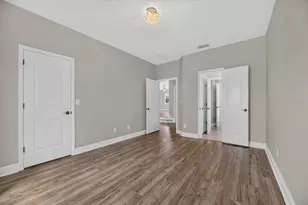 14216 Lambert Bridge Ln, Lithia, FL 33547 - Photo 58