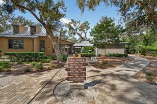 14216 Lambert Bridge Ln, Lithia, FL 33547 - Photo 80