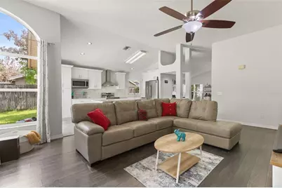 4562 Conway Landing Drive, Orlando, FL 32812 - Photo 12