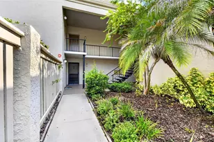 3272 S Semoran Blvd, Orlando, FL 32822 - Photo 2