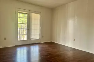 3992 Versailles Dr, Orlando, FL 32808 - Photo 4