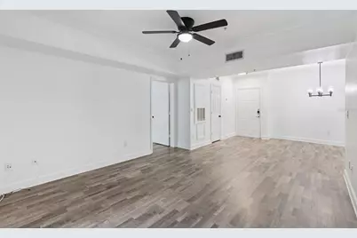 300 E South Street #2001, Orlando, FL 32801 - Photo 6