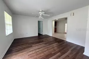 606 Second Ave, Lady Lake, FL 32159 - Photo 4