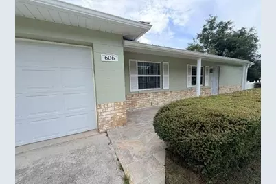 606 Second Avenue, Lady Lake, FL 32159 - Photo 2