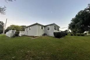 606 Second Ave, Lady Lake, FL 32159 - Photo 12