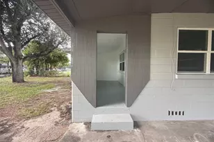 309 1st St, Auburndale, FL 33823 - Photo 6