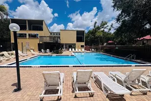 1074 E Michigan St, Orlando, FL 32806 - Photo 28