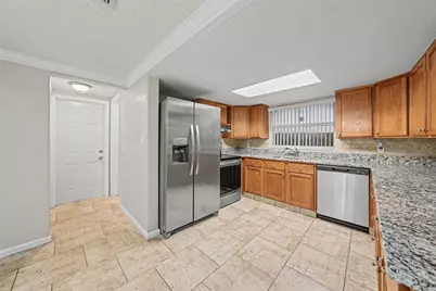 9135 Hunt Club Lane, Port Richey, FL 34668 - Photo 4