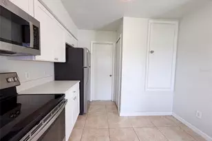 13236 Pike Lake Dr, Riverview, FL 33579 - Photo 4