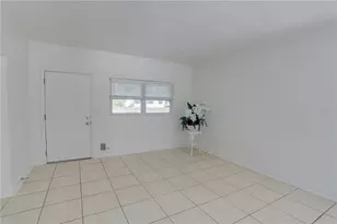 121 S Triplet Lake Dr, Casselberry, FL 32707 - Photo 6