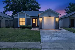 1256 Pin Oak Dr, Apopka, FL 32703 - Photo 8