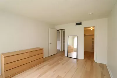 618 Orange Drive #207, Altamonte Springs, FL 32701 - Photo 10
