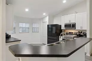1041 Brooks Wy, Winter Haven, FL 33880 - Photo 4