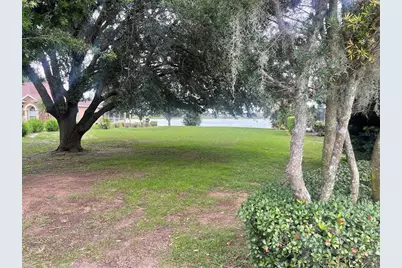348 Terranova Boulevard, Winter Haven, FL 33884 - Photo 2