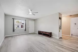 106 Lake Villa Way, Kissimmee, FL 34743 - Photo 10