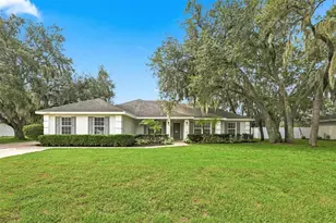 1845 Farrington Dr, Lakeland, FL 33809 - Photo 1