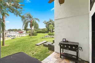 673 Lake Harbor Cir, Orlando, FL 32809 - Photo 32