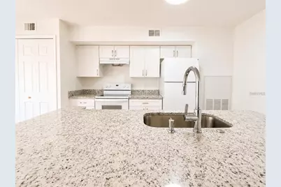 4702 Sutton Terrace #108, Orlando, FL 32811 - Photo 6