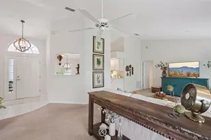 613 Huron Pl, Mount Dora, FL 32757 - Photo 4