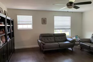 2093 Lakeside Ave, Davenport, FL 33837 - Photo 14