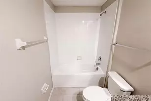 39693 Harvest Creek Ln, Zephyrhills, FL 33540 - Photo 20