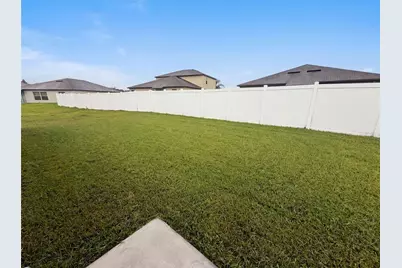 39693 Harvest Creek Lane, Zephyrhills, FL 33540 - Photo 32