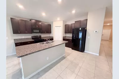 39693 Harvest Creek Lane, Zephyrhills, FL 33540 - Photo 24