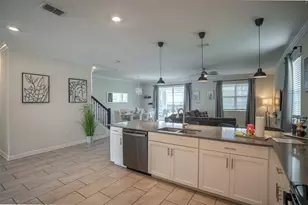 2746 Oxymoron Wy, Kissimmee, FL 34746 - Photo 6