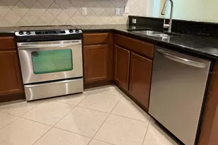 11896 Fiore Dr, Orlando, FL 32827 - Photo 6