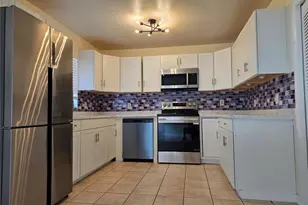 415 S Greenwich Ct, Kissimmee, FL 34758 - Photo 4