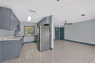 5005 Stolls Ave, Tampa, FL 33615 - Photo 18