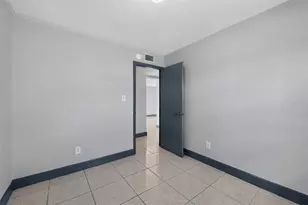 5005 Stolls Ave, Tampa, FL 33615 - Photo 28