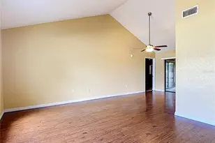 2108 Jonathan Ln, Winter Haven, FL 33884 - Photo 4