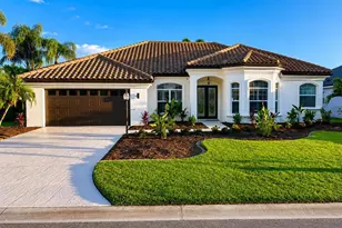 7468 Roxye Ln, Sarasota, FL 34240 - Photo 2