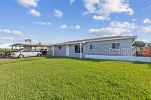 10471 SW 141 St, Miami, FL 33176 - Photo 2