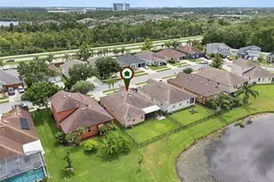 10525 Eastpark Lake Dr, Orlando, FL 32832 - Photo 28