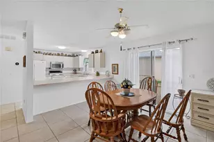 1630 Tampico Pl, Lady Lake, FL 32159 - Photo 10
