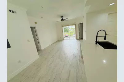 3712 Castle Pines Lane #4122, Orlando, FL 32839 - Photo 2