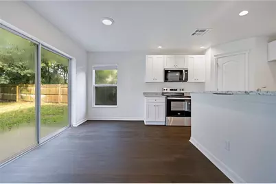 7415 Oxford Garden Circle, Apollo Beach, FL 33572 - Photo 6