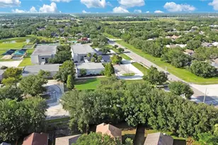7415 Oxford Garden Cir, Apollo Beach, FL 33572 - Photo 38