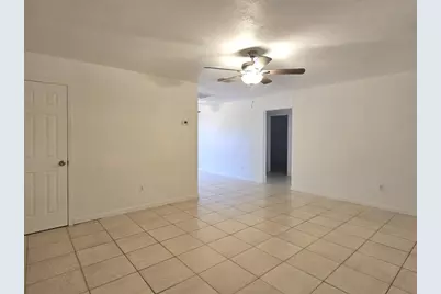 1537 Mango Tree Drive, Edgewater, FL 32132 - Photo 4