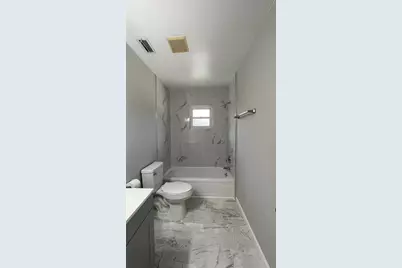 253 W Lake Ina Drive, Winter Haven, FL 33884 - Photo 14