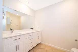 322 E Central Blvd, Orlando, FL 32801 - Photo 16