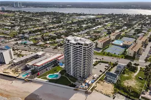 1420 N Atlantic Ave, Daytona Beach, FL 32118 - Photo 4
